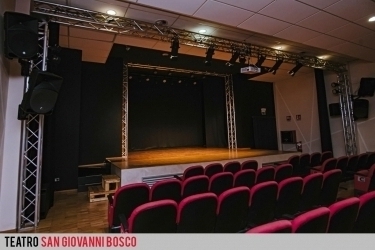 interno teatro palco